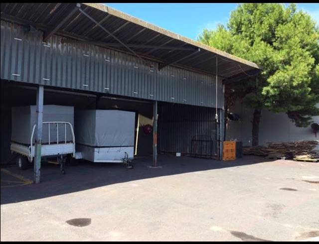 400M² WAREHOUSE RENTED IN EPPING INDUSTRIAL